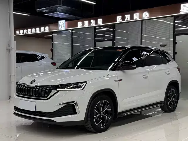 Komic 2023 facelift GT 1.5L automatic premium version