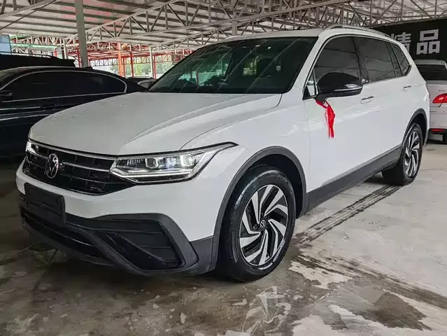 Tiguan L 2025 Outstanding Model 300tsi Automatic Two-Wheel Drive Dragon Edition