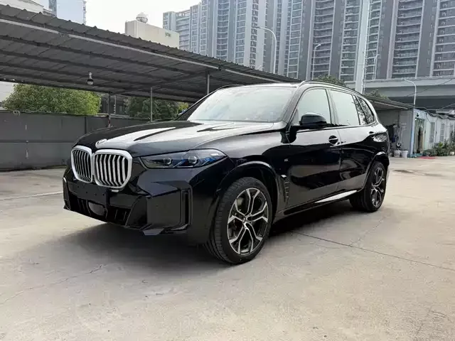 BMW X5 2026 facelift xDrive 40Li M Sports Night Package