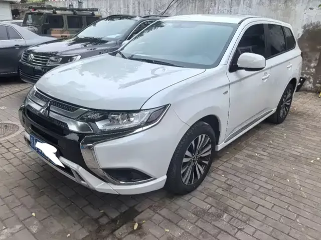 Outlander 2021 2.0l 2wd Smooth Edition 5 Seats