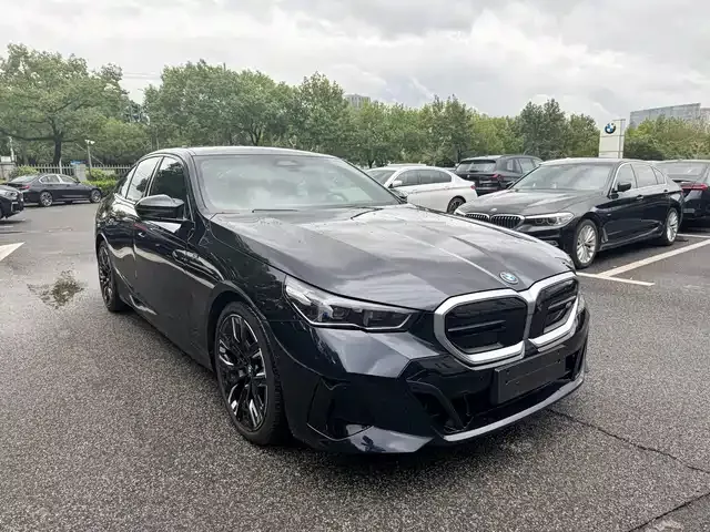 BMW i5 xDrive 50L M 2026