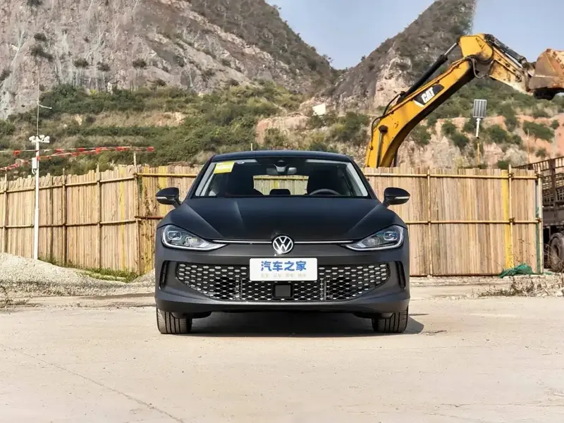 VW Lamando Cool Spicy PLUS Edition